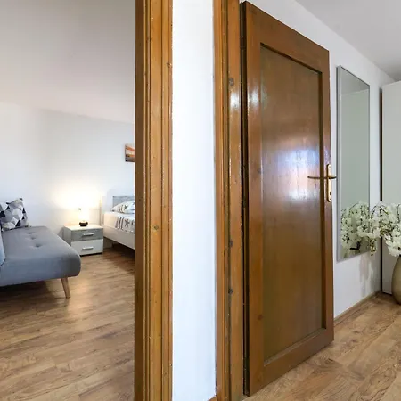 Holiday home Hidden Hill By Interhome Lopar